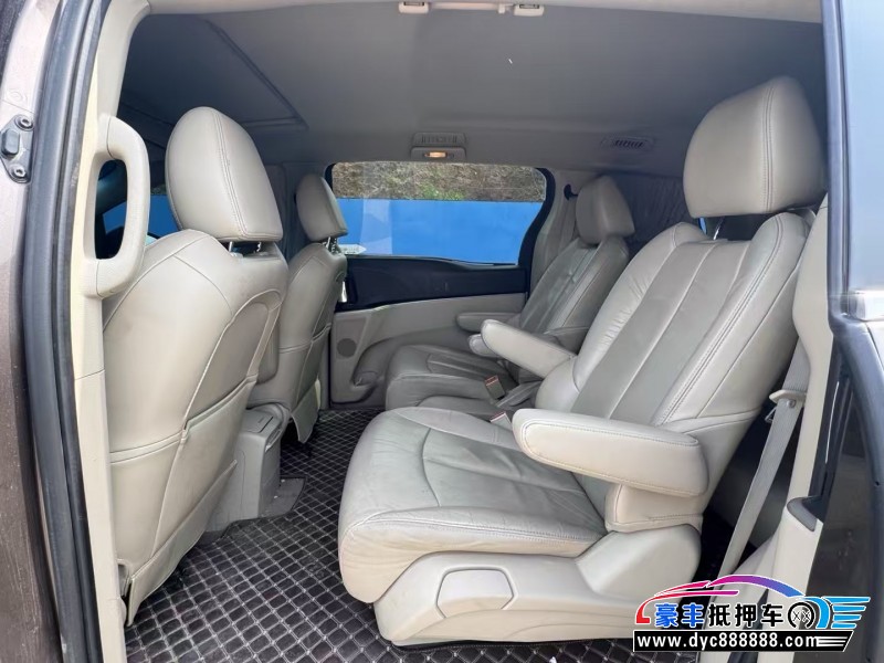 18年别克GL8轿车抵押车出售