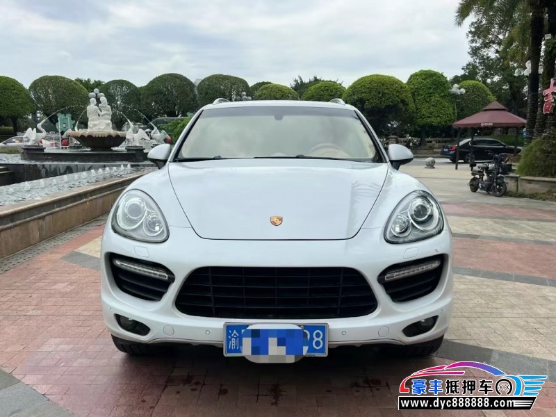 14年保时捷卡宴轿车抵押车出售