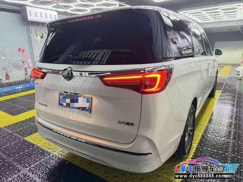 21年别克GL8轿车抵押车出售