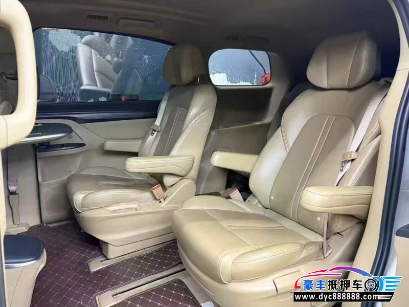 21年别克GL8轿车抵押车出售