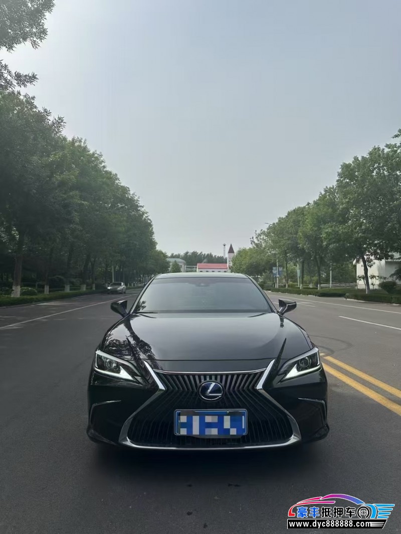 19年雷克萨斯ES轿车抵押车出售