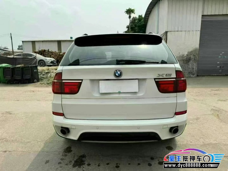 13年宝马X5轿车抵押车出售