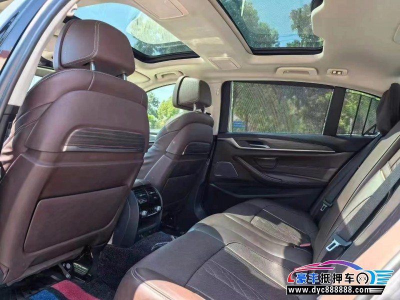 18年宝马5系轿车抵押车出售