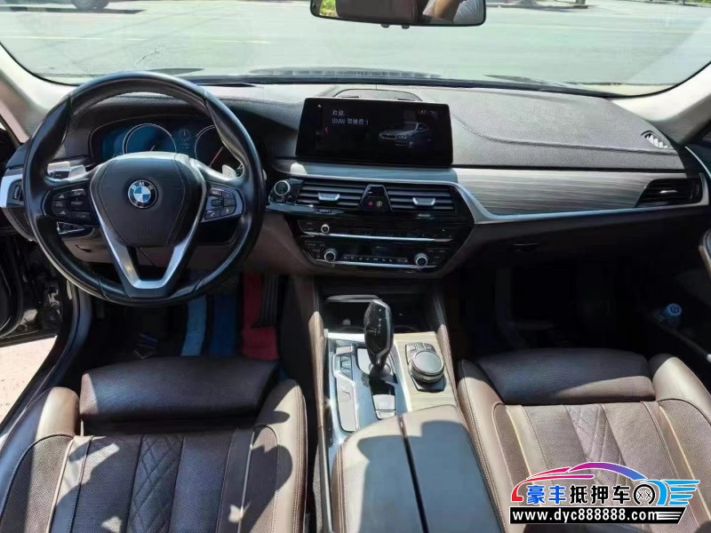 18年宝马5系轿车抵押车出售