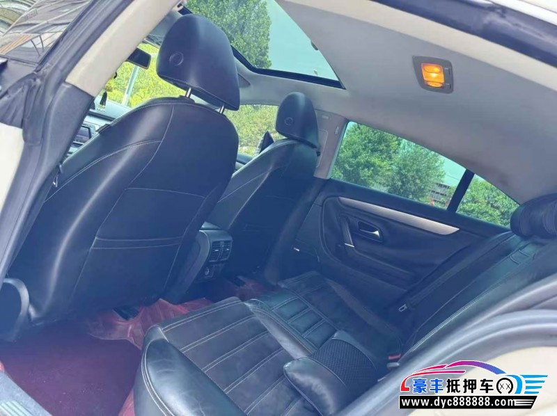 12年大众CC轿车抵押车出售