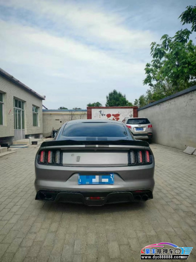 15年福特野马轿车抵押车出售