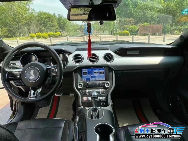 17年福特野马轿车抵押车出售