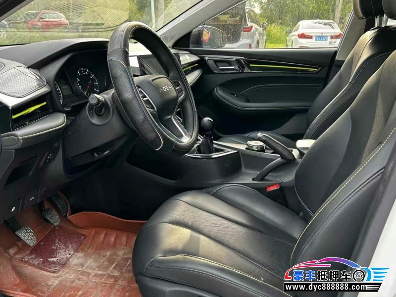 22年荣威i5轿车抵押车出售