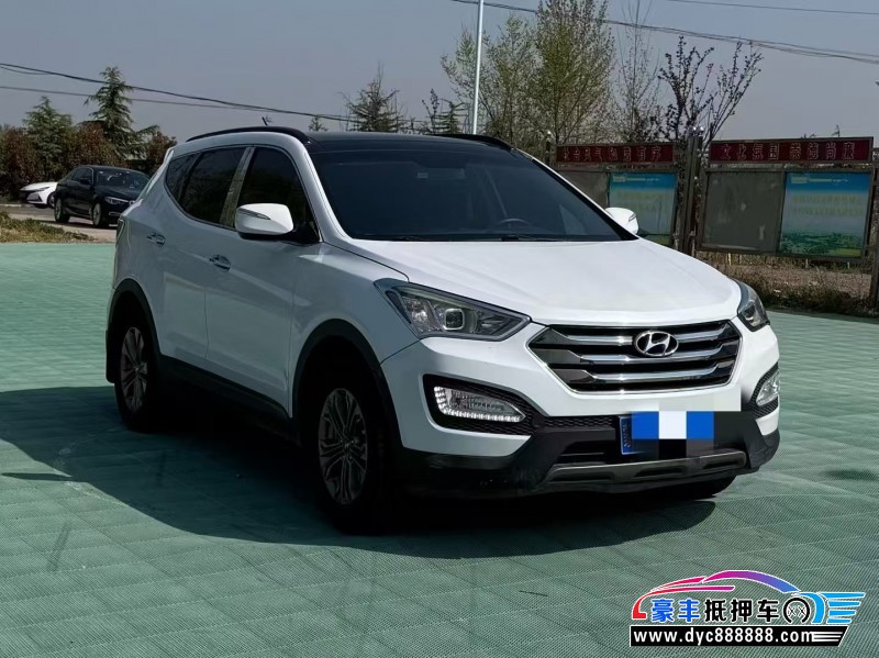 14年现代新胜达SUV抵押车出售