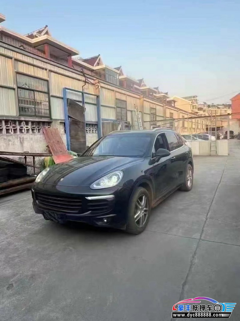 17年保时捷卡宴轿车抵押车出售