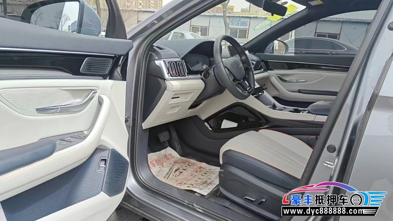 24年比亚迪宋轿车抵押车出售