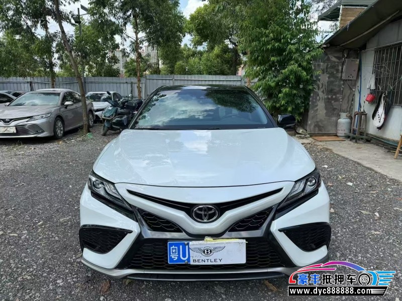 23年丰田凯美瑞轿车抵押车出售