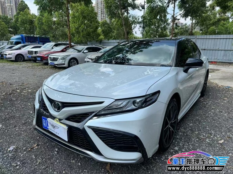 23年丰田凯美瑞轿车抵押车出售