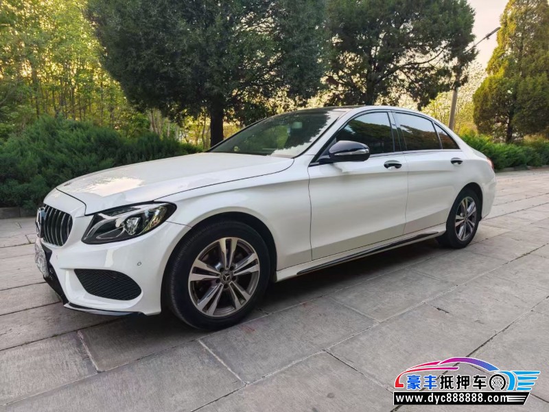 17年奔驰C轿车抵押车出售