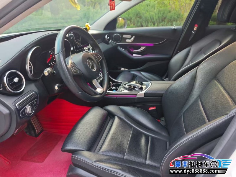 17年奔驰C轿车抵押车出售