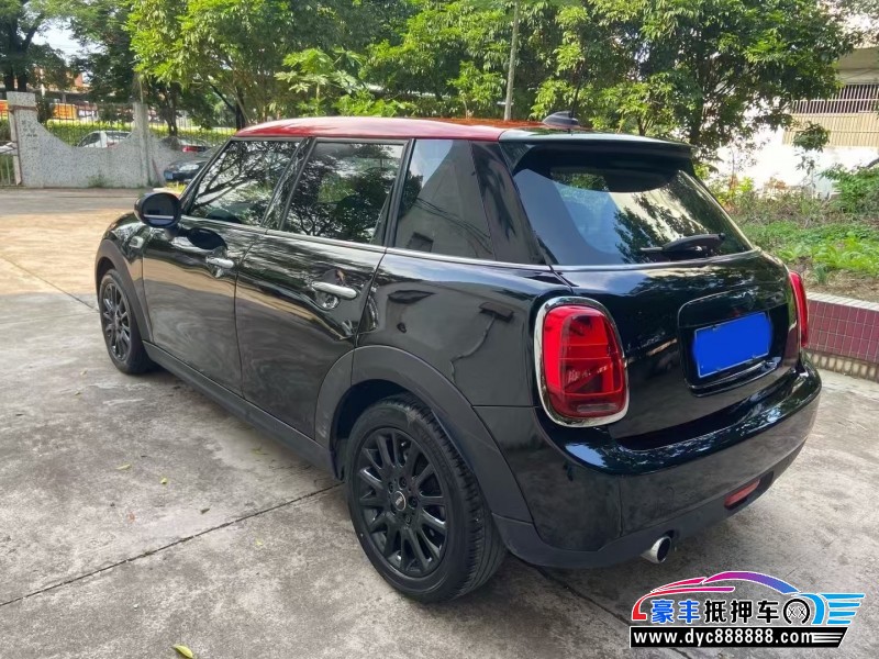 19年宝马MINI轿车抵押车出售