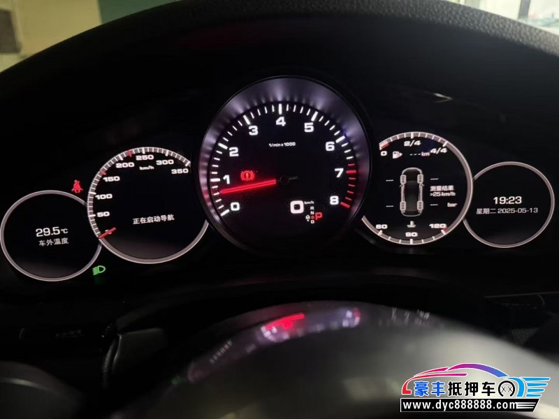 19年保时捷卡宴轿车抵押车出售