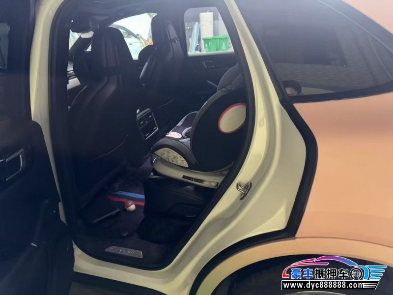 19年保时捷卡宴轿车抵押车出售