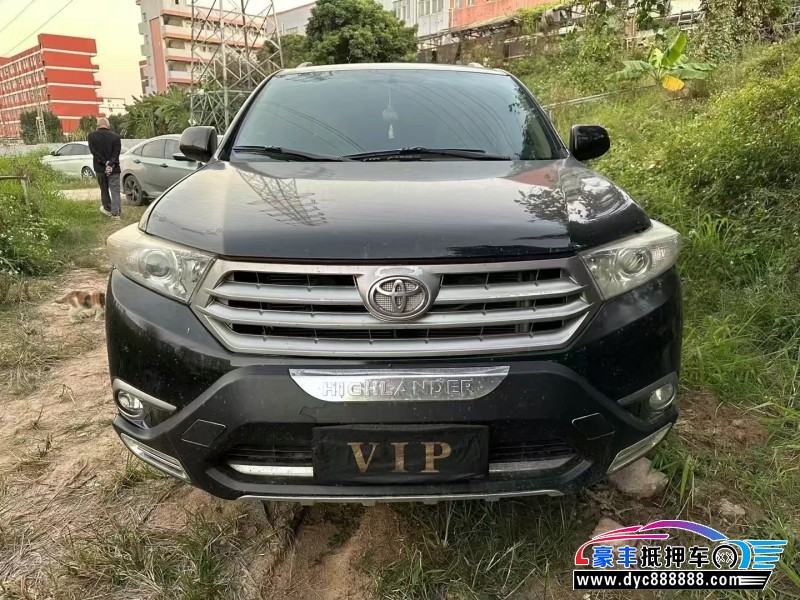 13年丰田汉兰达轿车抵押车出售