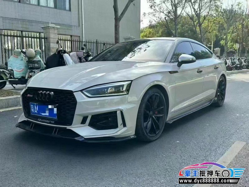 19年奥迪S5轿车抵押车出售