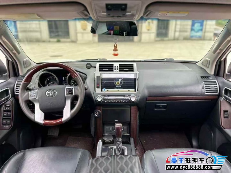 17年丰田普拉多（霸道）轿车抵押车出售