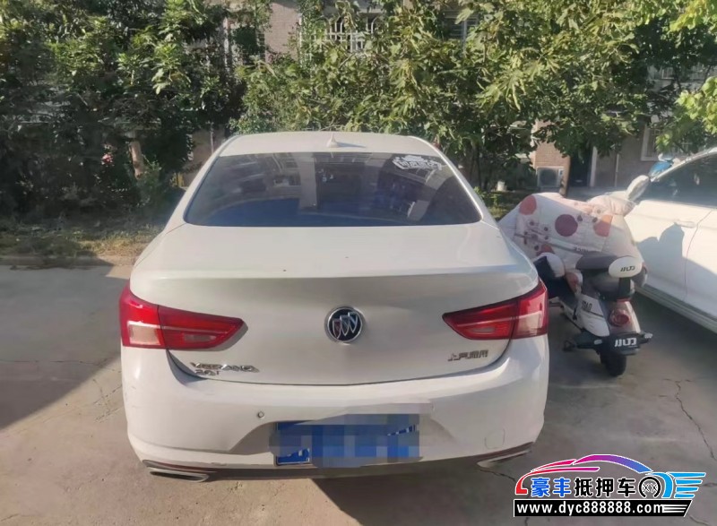 16年别克威朗轿车抵押车出售