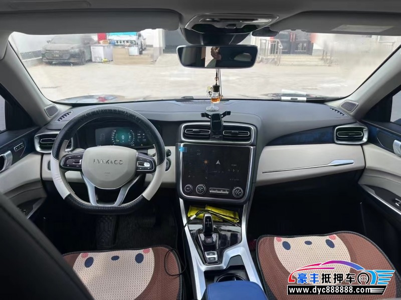 20年领克01轿车抵押车出售