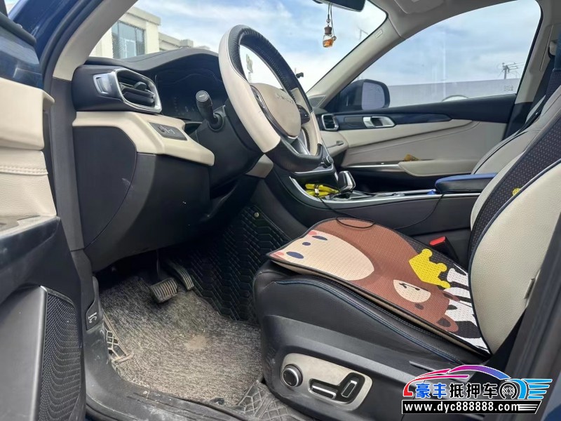 20年领克01轿车抵押车出售