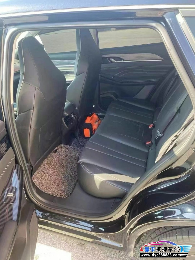 24年东风风神L7轿车抵押车出售