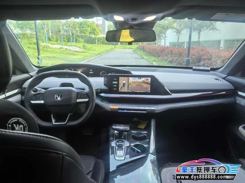 23年长安长安UNI轿车抵押车出售