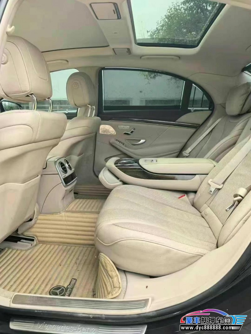 17年奔驰S轿车抵押车出售