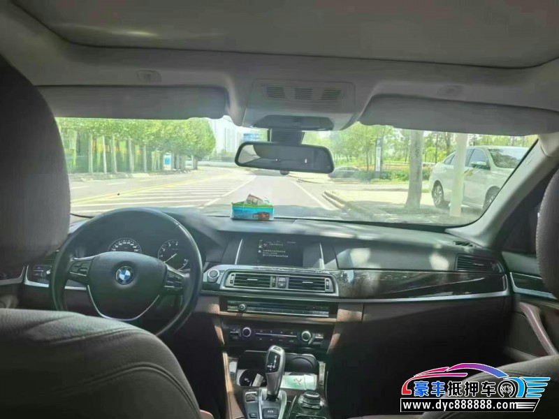 17年宝马5系轿车抵押车出售