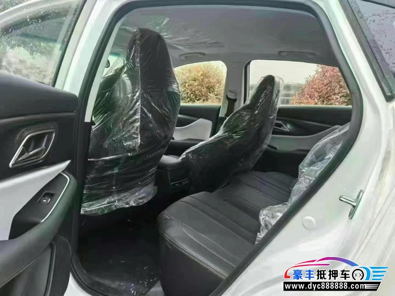 25年北汽新能源EU系列轿车抵押车出售