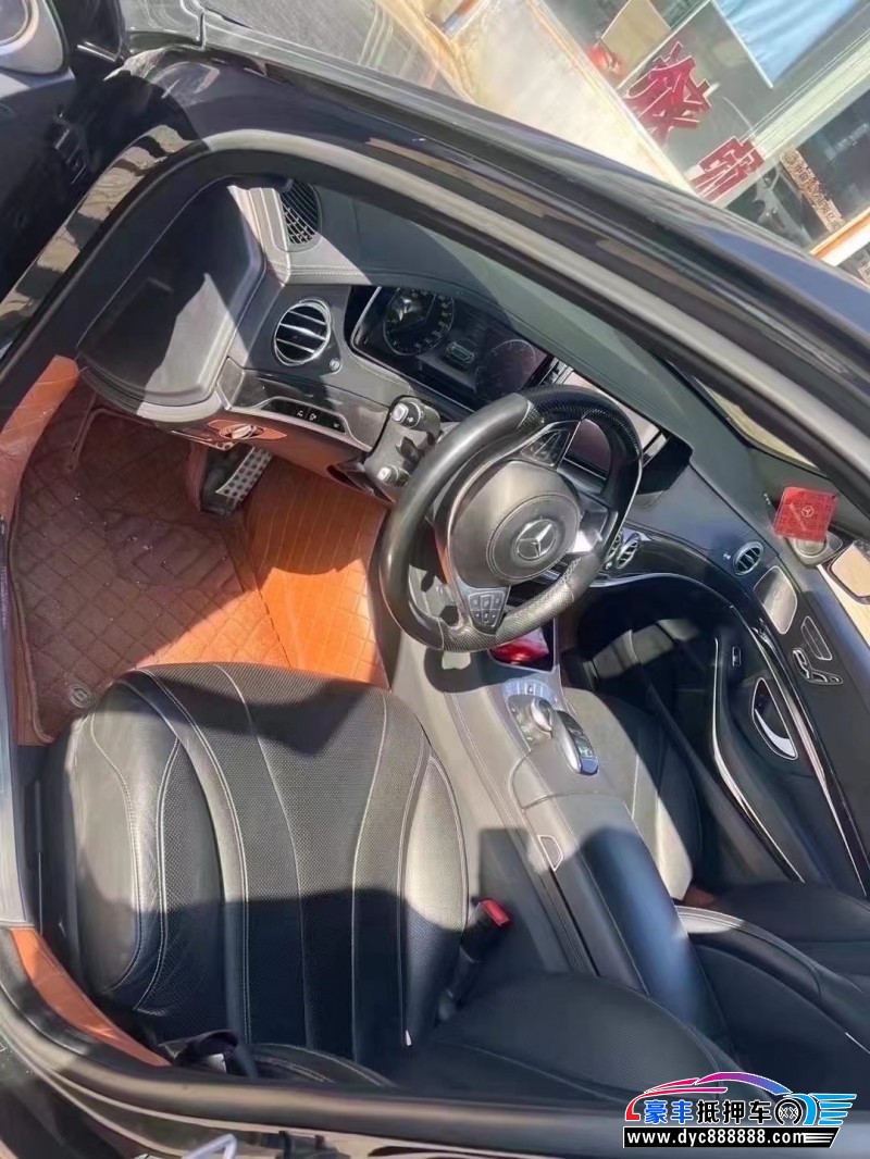 18年奔驰S轿车抵押车出售