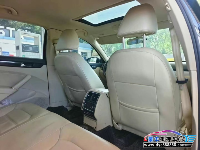 15年大众帕萨特轿车抵押车出售