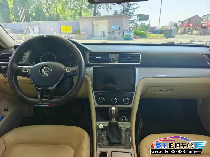 15年大众帕萨特轿车抵押车出售
