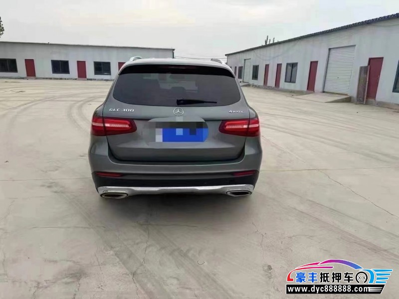 16年奔驰GLC轿车抵押车出售
