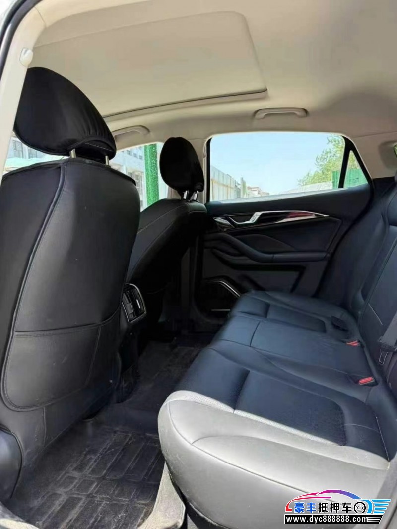 24年奔腾B70轿车抵押车出售