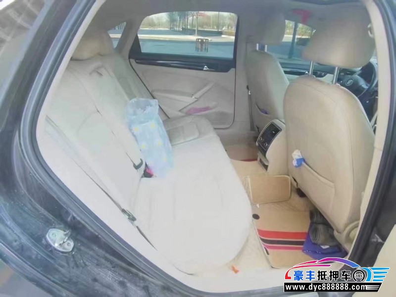 13年大众帕萨特轿车抵押车出售
