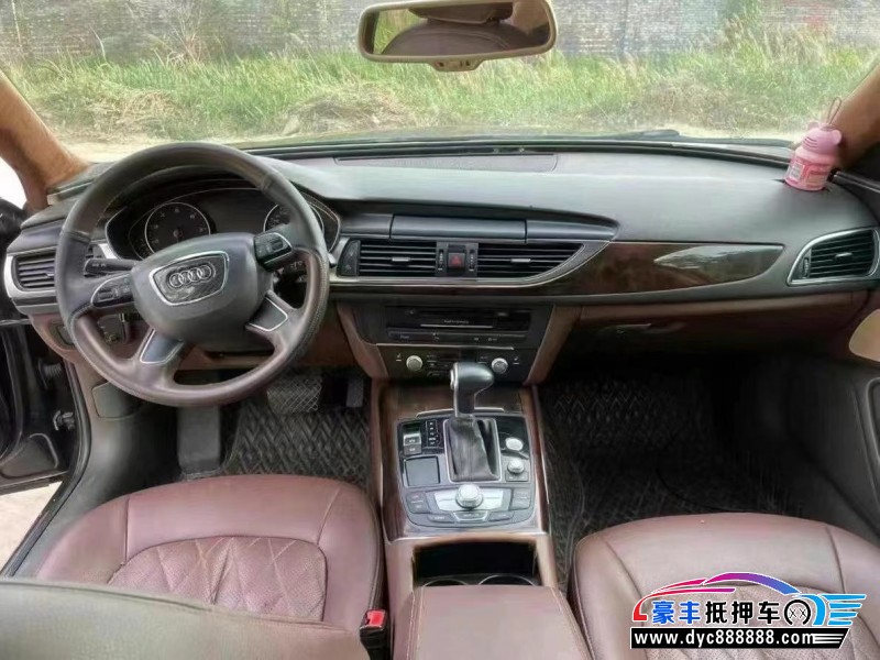 13年奥迪A6L轿车抵押车出售