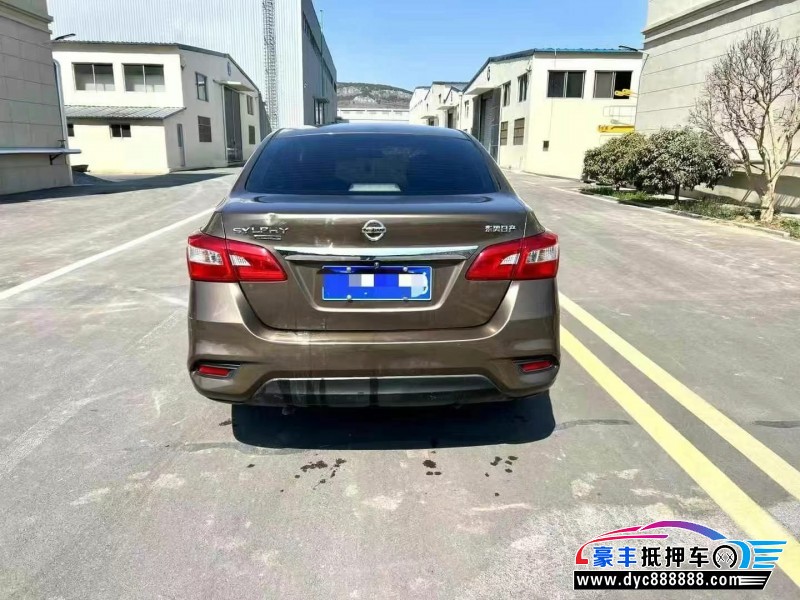 20年日产轩逸轿车抵押车出售