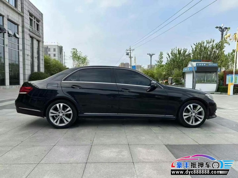 14年奔驰E轿车抵押车出售