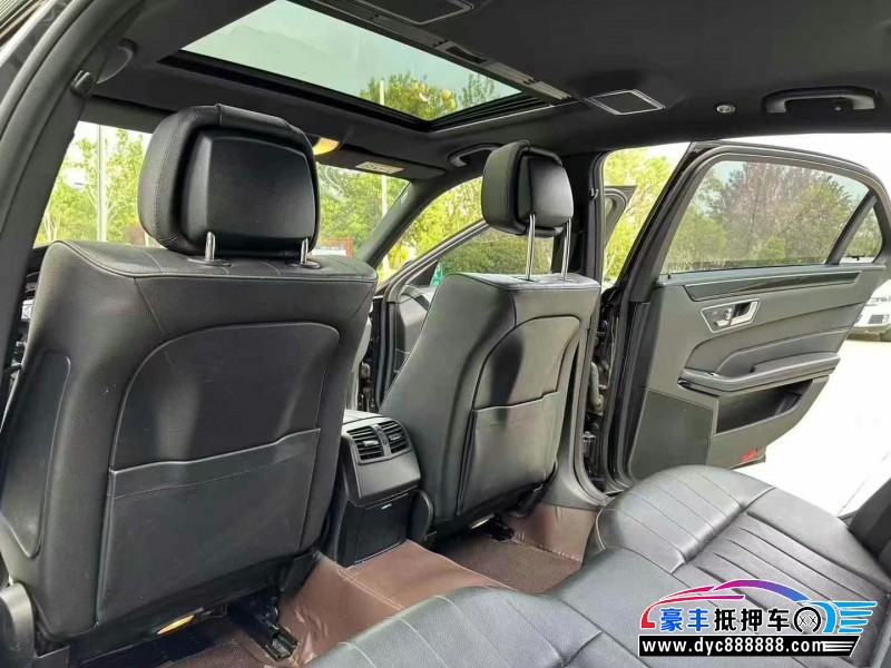 14年奔驰E轿车抵押车出售