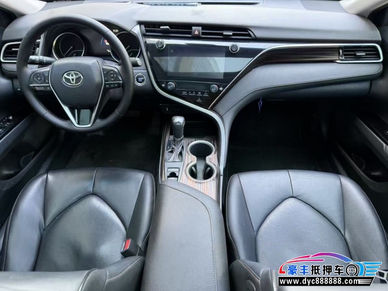 20年丰田凯美瑞轿车抵押车出售