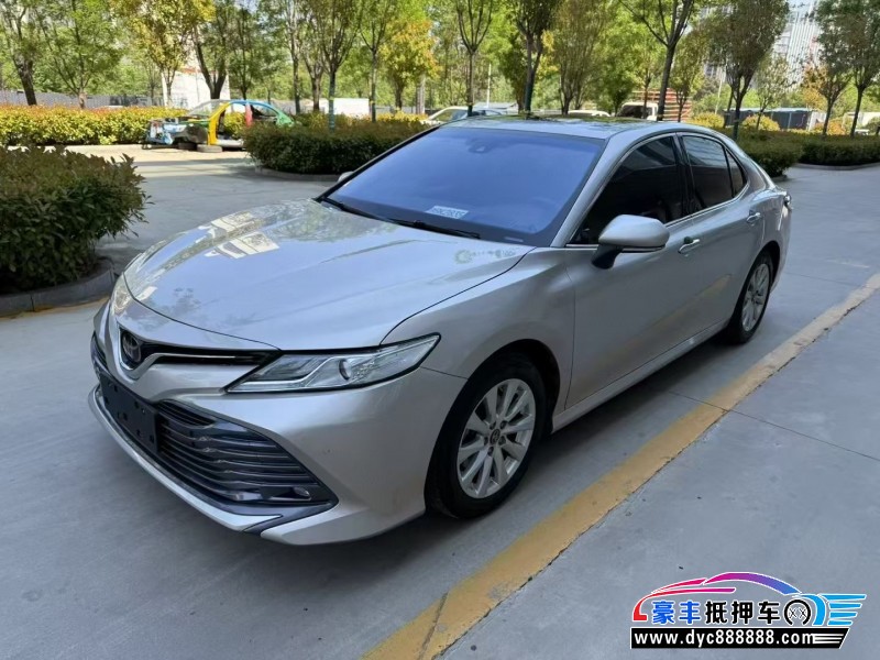 20年丰田凯美瑞轿车抵押车出售