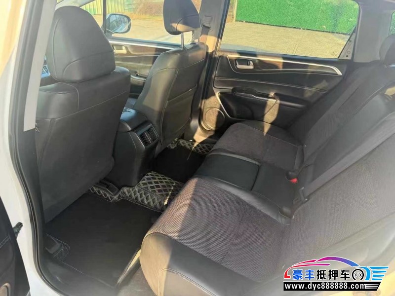 14年本田杰德轿车抵押车出售