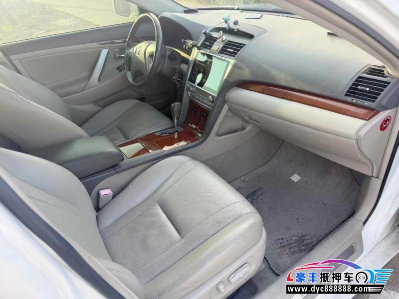 15年丰田凯美瑞轿车抵押车出售