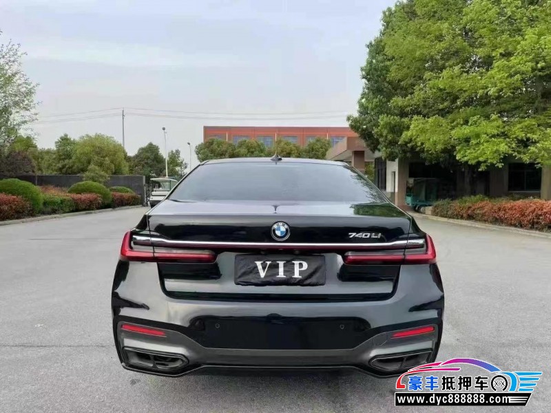 21年宝马7系轿车抵押车出售