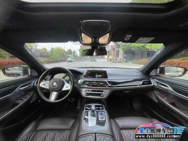 21年宝马7系轿车抵押车出售