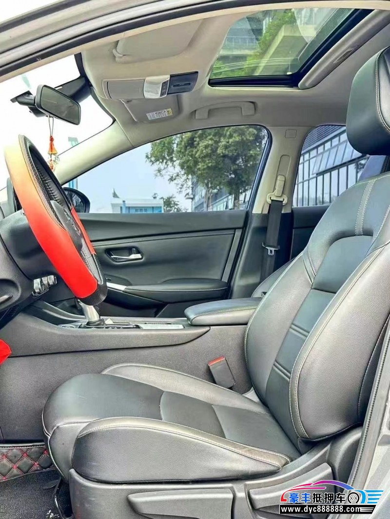 21年日产轩逸轿车抵押车出售